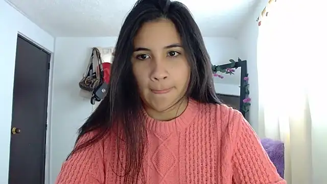 Snapshot of InocentHeaven1 chatting on 01.23.25 InocentHeaven1 online show from 01.23.25