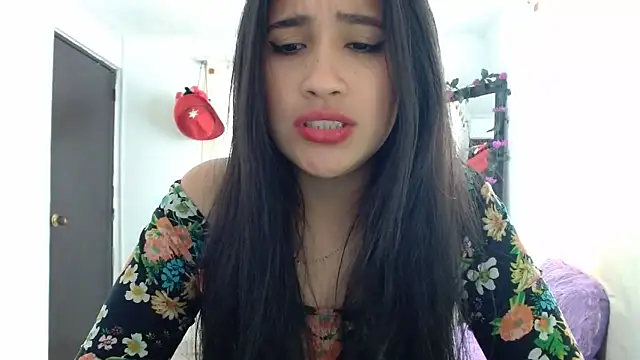 Snapshot of InocentHeaven1 chatting on 01.30.25 InocentHeaven1 online show from 01.30.25