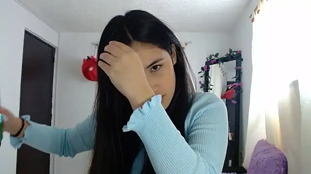 Snapshot of InocentHeaven1 chatting on 01.31.25 InocentHeaven1 online show from 01.31.25