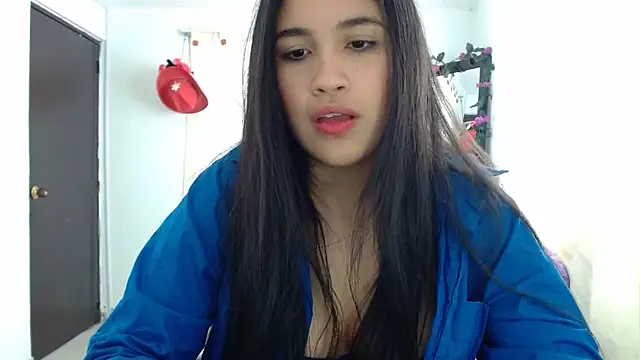 Snapshot of InocentHeaven1 chatting on 02.01.25 InocentHeaven1 online show from 02.01.25