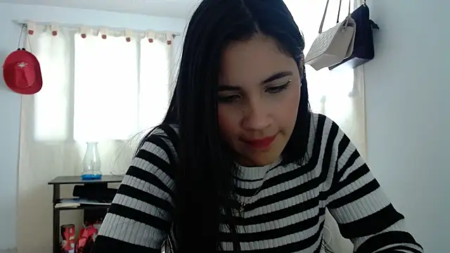 Snapshot of InocentHeaven1 chatting on 02.26.25 InocentHeaven1 online show from 02.26.25