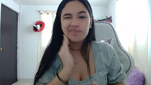 Snapshot of InocentHeaven1 chatting on 02.27.25 InocentHeaven1 online show from 02.27.25