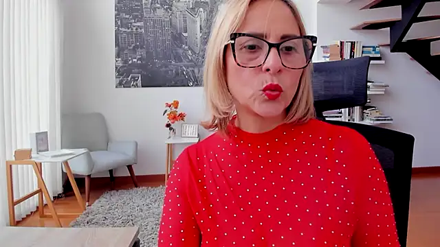 Snapshot of jane_turner chatting on 10.22.25 jane turner online show from 10.22.25