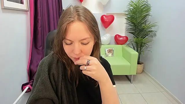 Persephoni online show from 02.13.26