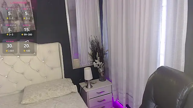 LiaVillalobos online show from 10.27.25