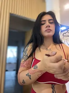 clarachanelricek online show from 11.20.25