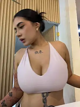 clarachanelricek online show from 02.27.26