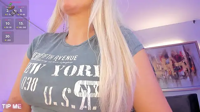 SophieBarnett online show from 10.13.25