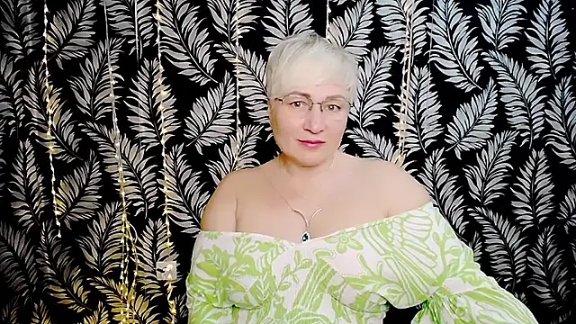 Snapshot of Olivia_playful chatting on 05.01.26 Olivia playful online show from 05.01.26