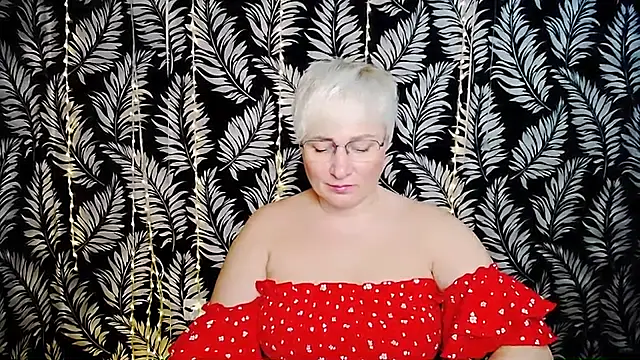 Snapshot of Olivia_playful chatting on 07.24.26 Olivia playful online show from 07.24.26