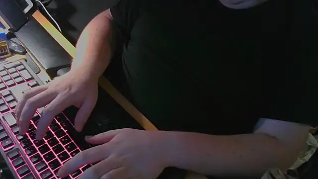 Smallcock22 online show from 02.24.26