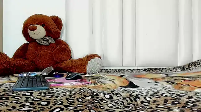 megann williams online show from 02.14.25