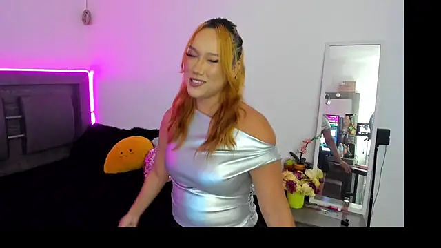 Cherrynoa online show from 11.15.25