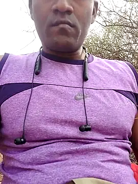 pritamkr69 online show from 03.04.25