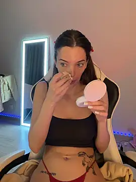 julia fly online show from 04.09.26