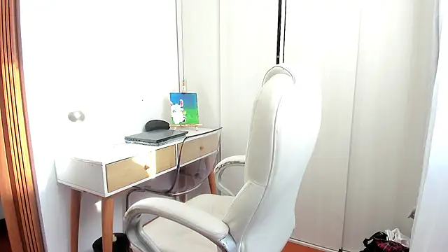 Gia  Paige online show from 10.02.25