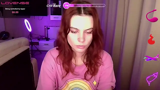 Snapshot of RinaDevil chatting on 09.29.25 RinaDevil online show from 09.29.25