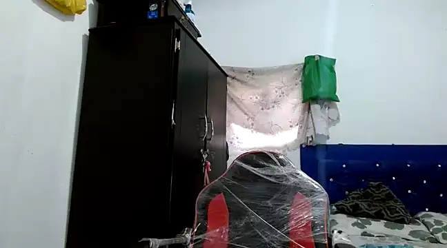 angelamarie1 online show from 12.31.24