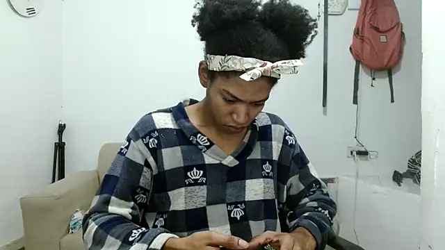 angelamarie1 online show from 09.18.25