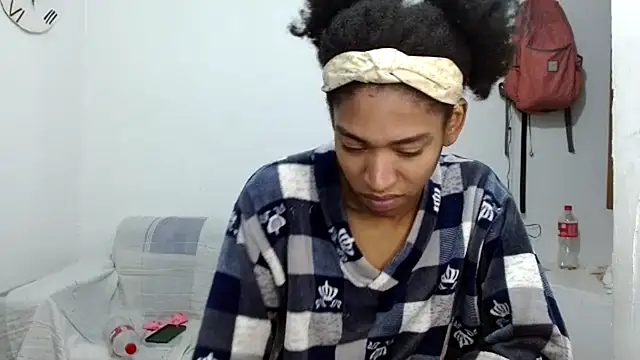 angelamarie1 online show from 10.15.25