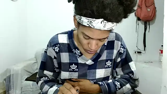 angelamarie1 online show from 10.25.25