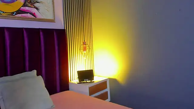 LauraAristizabal online show from 04.11.26