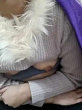 CuteSarikaLIVE online show from 01.19.25