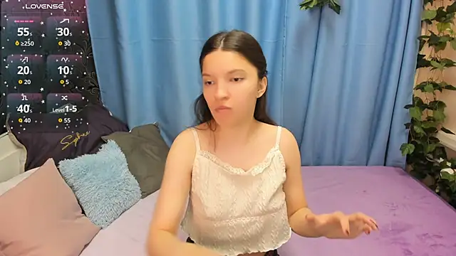 MelaniGrand online show from 10.25.25