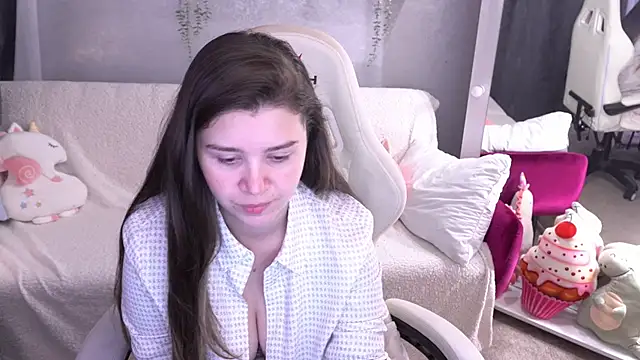 Snapshot of AmellyMilly chatting on 10.06.25 AmellyMilly online show from 10.06.25