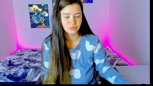 Snapshot of AmellyMilly chatting on 11.06.25 AmellyMilly online show from 11.06.25