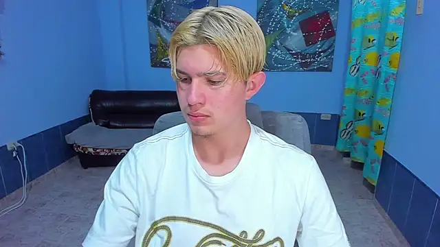 patrik 027 online show from 10.18.25