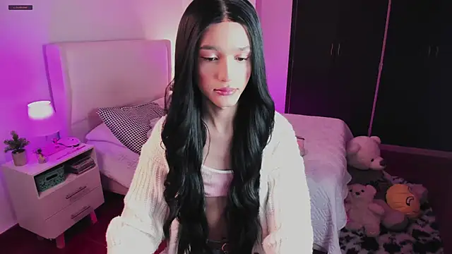 Snapshot of Ainhoads chatting on 09.09.25 Ainhoads online show from 09.09.25