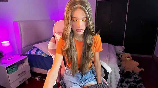 Ainhoads online show from 04.03.26