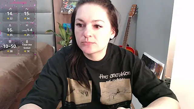 Stacy Davice online show from 02.12.25