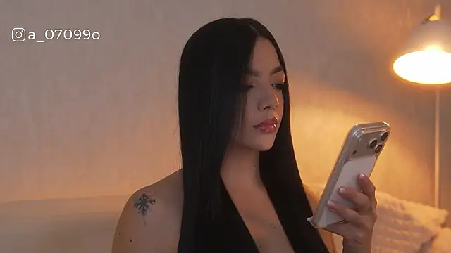 sarah hiill online show from 02.19.26