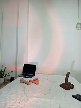 MiahWindsor online show from 09.27.25