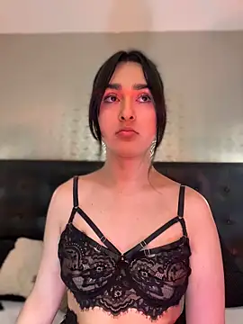 MiahWindsor online show from 05.23.26