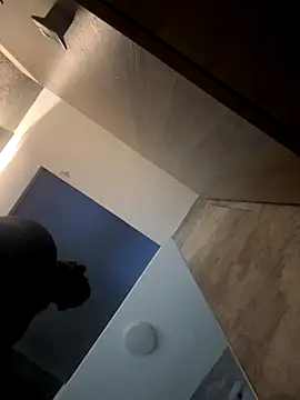 CeliWoods online show from 12.18.25