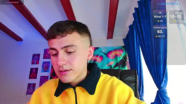 Snapshot of dimitri-bilak chatting on 03.09.25 dimitri-bilak online show from 03.09.25