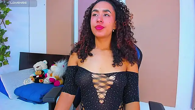 Snapshot of abbyblairs3 chatting on 11.06.25 abbyblairs3 online show from 11.06.25