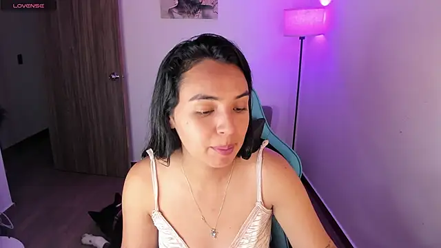 Miss Nicole online show from 03.22.26