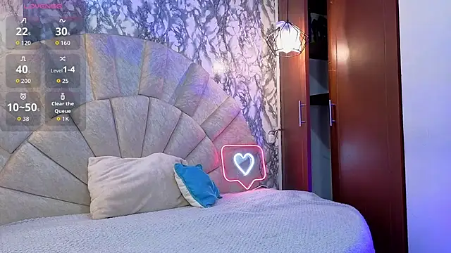 Snapshot of _emma_miller_ chatting on 02.25.26 emma miller online show from 02.25.26