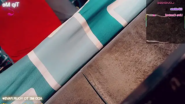 Snapshot of CharlotteBigCock chatting on 02.19.26 CharlotteBigCock online show from 02.19.26