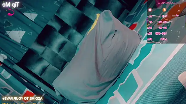 Snapshot of CharlotteBigCock chatting on 02.20.26 CharlotteBigCock online show from 02.20.26