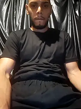 Snapshot of apolodiosgriego chatting on 10.28.25 apolodiosgriego online show from 10.28.25