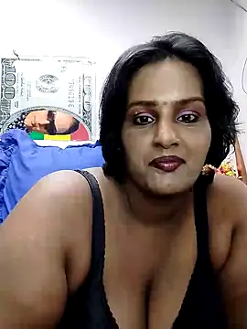 NWC4LYF online show from 02.11.25