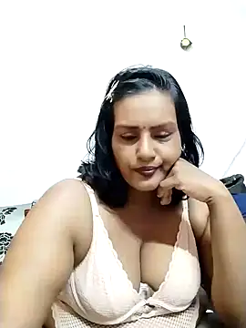 NWC4LYF online show from 10.18.25