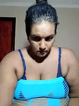 NWC4LYF online show from 04.11.26