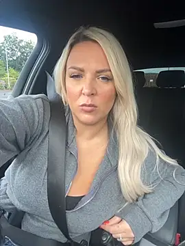 Bustyblondebabe32 online show from 09.10.25