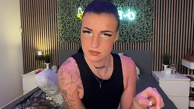 LizaRoxx online show from 11.10.25